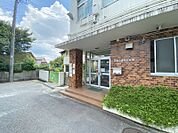 福岡保育園まで　220m　徒歩約3分●岡崎市が運営する公立の施設です。園庭が広く、園舎は2階建てです。土曜日も平日と同じ時間帯で受け入れています。