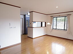 みなべ町西本庄　中古住宅 6SLDKのリビング/ダイニング