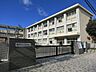 周辺：豊田市立山之手小学校特別支援学級あり。「車のまち豊田」を象徴とする絶え間ない車の流れを横に見ながら、子どもたちは”真剣さ・たくましさ・やさしさ”を校訓として毎日元気活動しています。 900m
