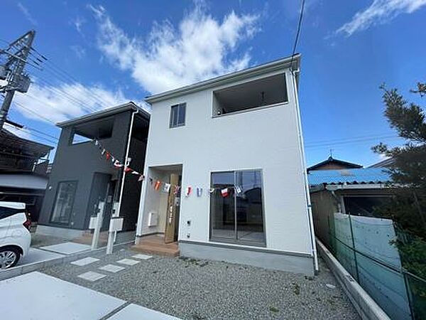 御津町苅屋戸建3 1｜兵庫県たつの市御津町苅屋(賃貸一戸建4SLDK・1階・105.30㎡)の写真 その1