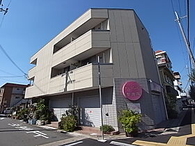 ラ・ロゼベール 303 ｜ 兵庫県明石市西明石北町1丁目（賃貸マンション1K・3階・32.27㎡） その1