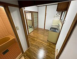 居間