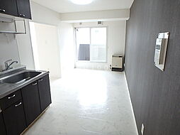 サウス1014 401 4階1LDKのリビング/ダイニング