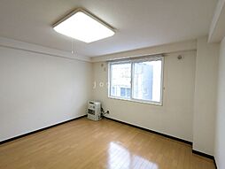 クゥーネルＳ 305 3階1Kのリビング/ダイニング