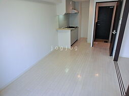 ローレル17 701 7階1LDKのリビング/ダイニング