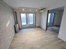 札幌市営南北線 幌平橋駅 徒歩19分の賃貸マンション 1階2LDKのリビング/ダイニング