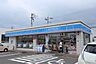 周辺：ローソン 東福間駅前店（820m）