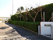 宗像市立東郷小学校（821m）