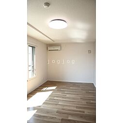 Ｒｅｖｅｒｅｒ（リヴェール） 401 4階2LDKのリビング/ダイニング