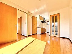 ラフィーユ 203 2階1LDKのリビング/ダイニング