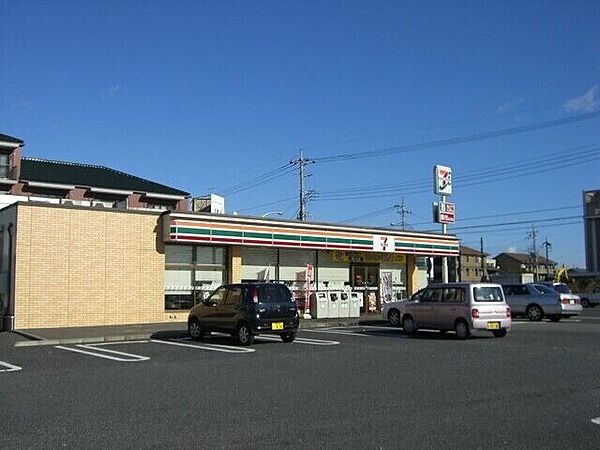 画像25:セブンイレブン壬生おもちゃのまち店 422m