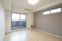 JR日光線 鶴田駅 4.5kmの賃貸アパート 1階1Kのリビング/ダイニング