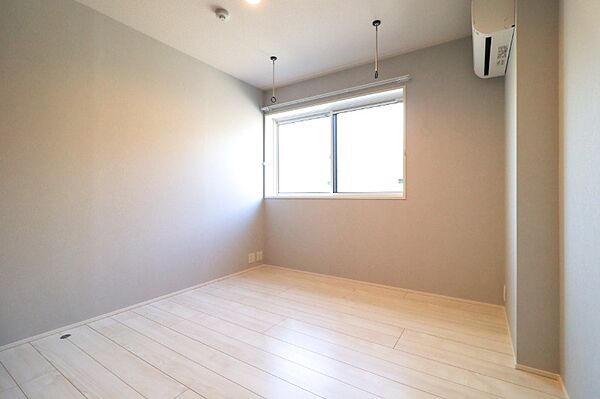 apartment 栃木県宇都宮市陽東３丁目２７－３　ウィスタリア１F