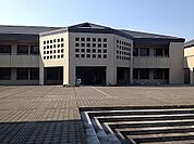 壬生町立図書館 443m