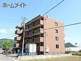 ハートフルマンションＫＡＷＡＢＥ  ｜ 岐阜県加茂郡川辺町石神（賃貸マンション2LDK・3階・60.80㎡） その1