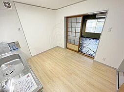 居間