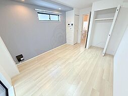 ウエスト コミタリア3 1階1Kのリビング/ダイニング