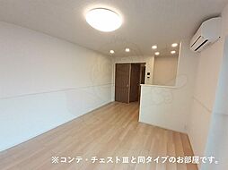 ラクーン守山 3階1LDKの室内