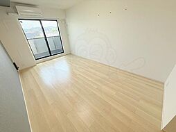 ウエスト コミタリア3 3階1Kのリビング/ダイニング