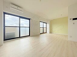 アルカディア二町 202 2階1LDKのリビング/ダイニング