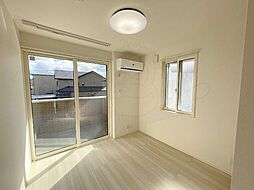 メゾンドレーヴK 2階ワンルームのリビング/ダイニング