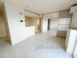 ルーセント伏見稲荷 2階2LDKのリビング/ダイニング