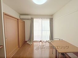 レオパレスフォーティウィンクス 110 1階1Kのリビング/ダイニング