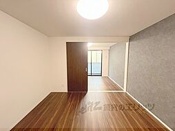 メゾン・ド・ブランシェ山科駅前 1階1LDKのリビング/ダイニング