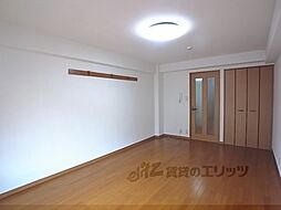 京阪本線 伏見稲荷駅 徒歩3分の賃貸マンション 2階1Kのリビング/ダイニング