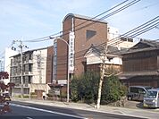 京都動物専門学校まで1900メートル