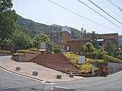 京都橘大学まで2500メートル