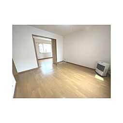 リバーサイド・ラピュタＮサイド B13 1階1LDKのリビング/ダイニング