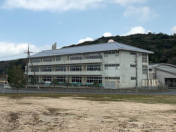 画像22:下関市立川棚小学校(1、931m)