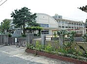 下関市立名陵中学校(1、141m)