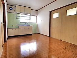 居間