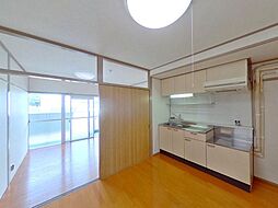 居間
