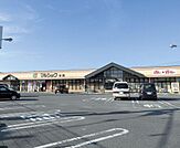 リブホール安岡店(313m)