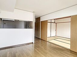 居間