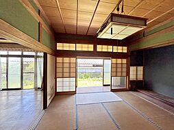 居間