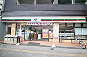 セブンイレブン下関新地店(168m)