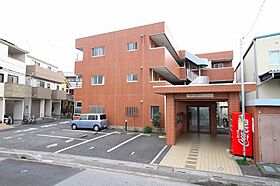 YAMANAKAマンション 205 ｜ 埼玉県川口市三ツ和２丁目4番地1号（賃貸マンション2LDK・2階・55.00㎡） その1