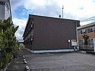 新潟県上越市春日山町1丁目10-4：物件画像／レオパレスパートナーズ上越店　ハセガワ不動産管理システム株式会社