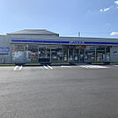 ローソン観音寺七間橋町店 684m
