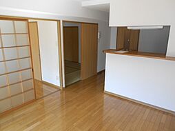 コモド曾我井 1階3LDKのリビング/ダイニング