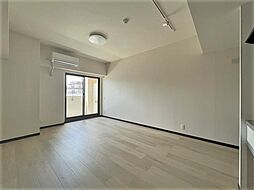 アーデン東別院 8階ワンルームのリビング/ダイニング