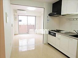 トレフルコート 5階1DKのリビング/ダイニング