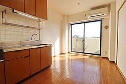 東急田園都市線 田奈駅 徒歩1分の賃貸マンション 3階2DKのリビング/ダイニング