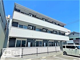 サニーコートES 305 ｜ 香川県高松市花園町1丁目（賃貸アパート1LDK・1階・33.61㎡） その1