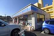 ローソン高松木太町六区店(コンビニ)まで459m
