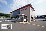 百十四銀行志度支店(銀行)まで815m